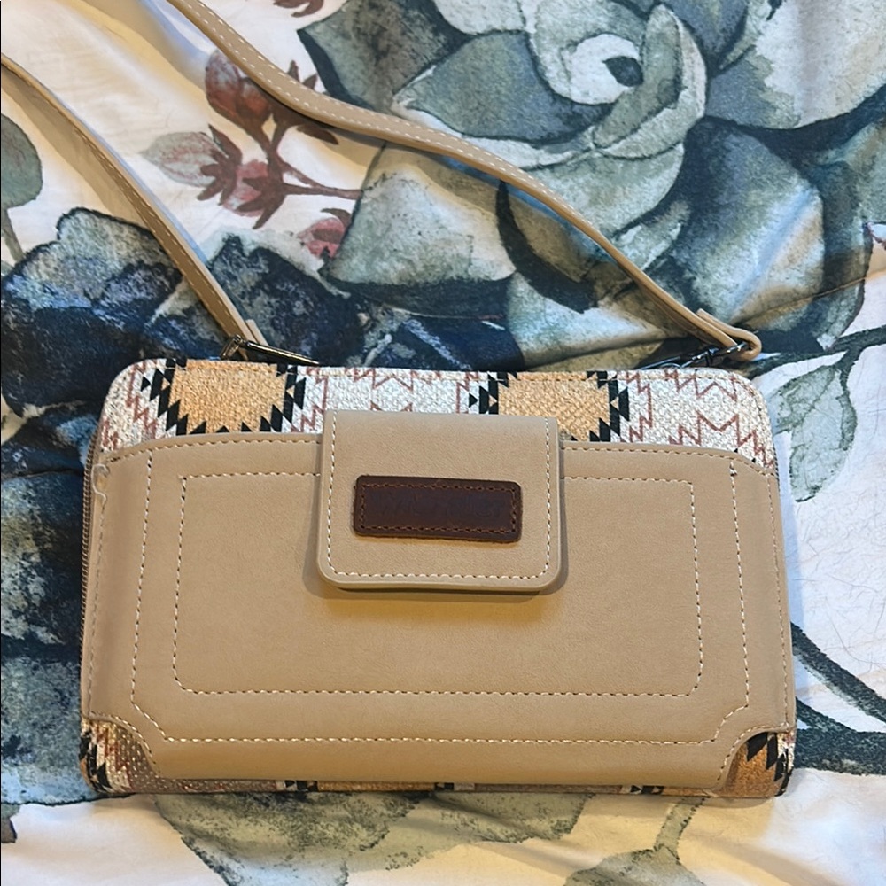 Wrangler Tan and Brown Wallet Purse